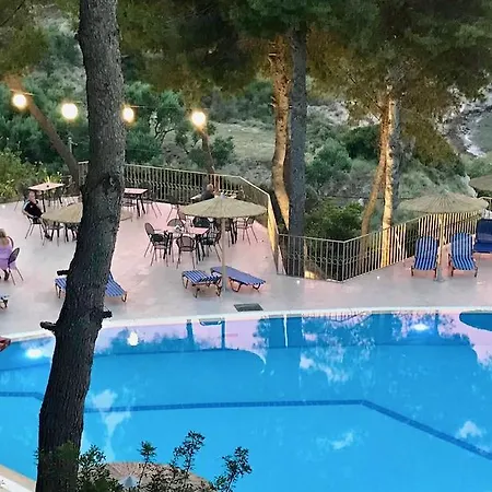 Celia 2* Vasilikí